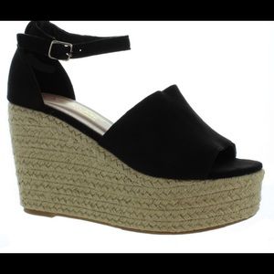 DBDK Daelyn vegan espadrille wedge sandal
